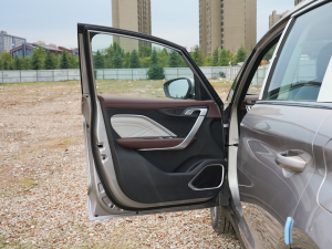 20221.5TD PHEV ׽m {λ܇T