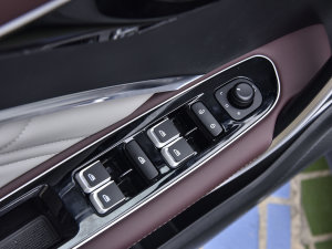 20221.5TD PHEV ׽F {܇ƅ^	