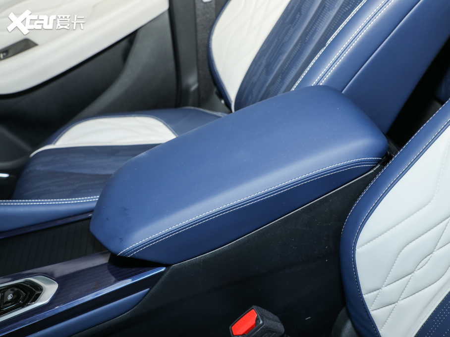 2022ԽL 1.5T HiX늻Ӱ Super