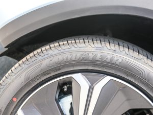 20221.5T HiX늻Ӱ SuperѸ ݆̥Ʒ