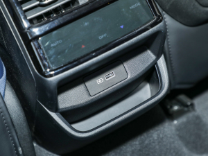 20221.5T HiX늻Ӱ Super п؅^(q)