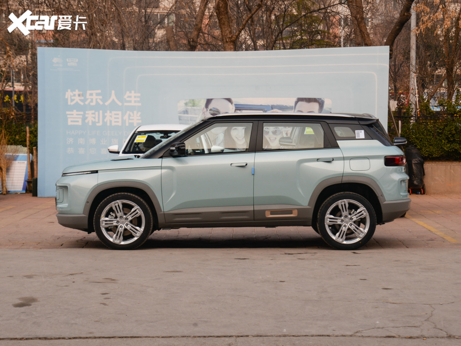 2022���ICON 1.5TD ���S������