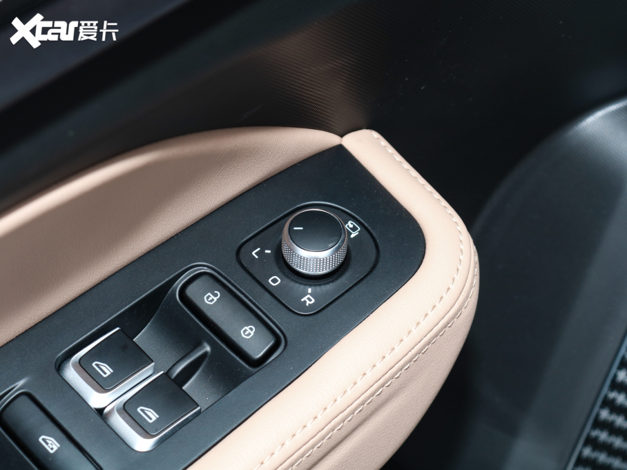 2023ICON 1.5TD ɿ