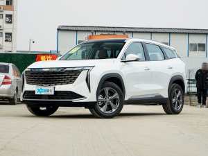 2023款1.5TD DCT豪华型 左前45度