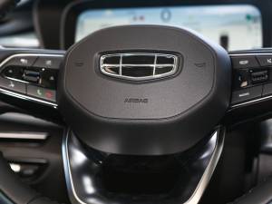 2023HL 1.5TD DCTF п؅^