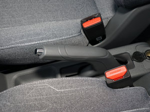 2023款熊猫mini 200km 耐力熊 驻车制动器