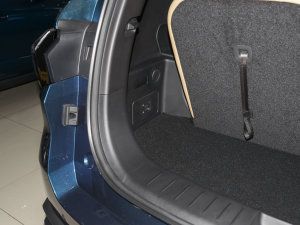 2023款2.0T DCT豪华型 空间座椅