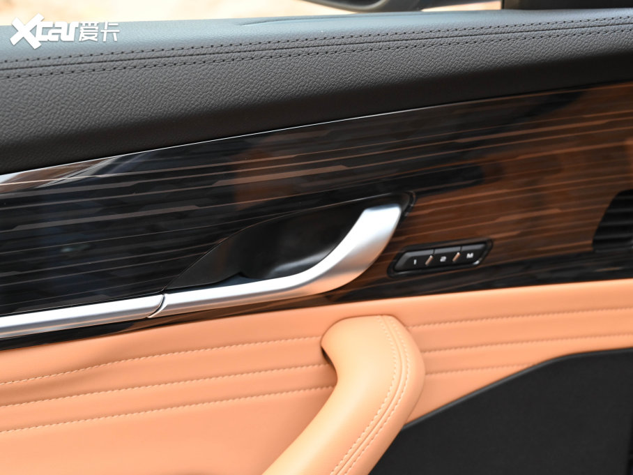 2023ԽL 1.5T DHT늄Ş