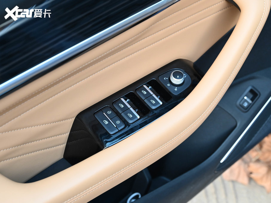 2023ԽL 1.5T DHT늄Ş