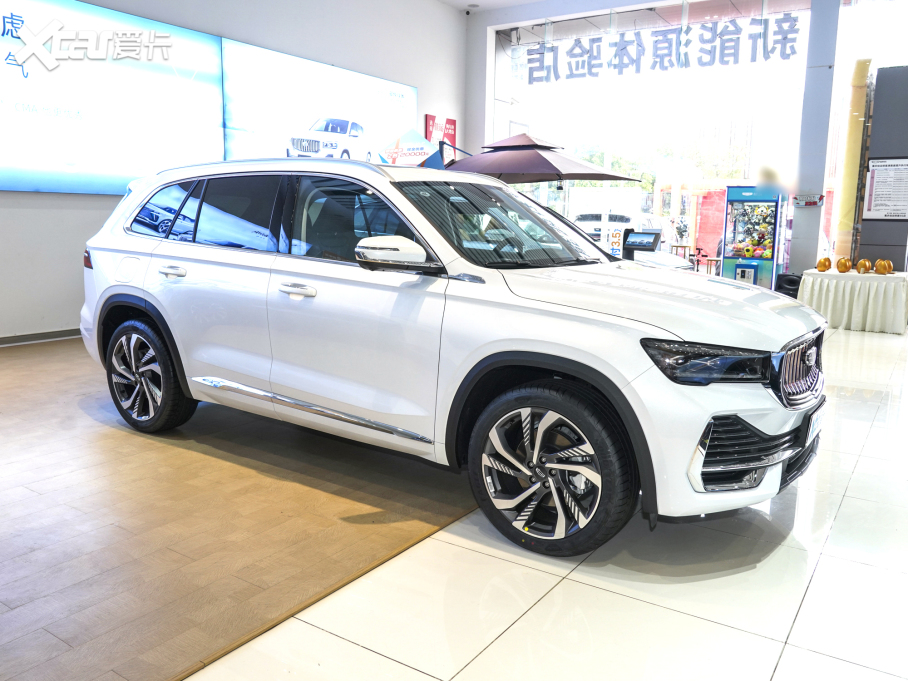 2023����ԽL 2.0TD �߹��ԄӃ����Ş��