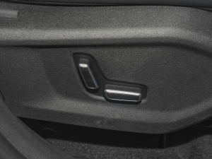 20232.0TD ߹ԄӃŞ g