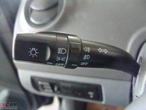 2009款1.5L 手动豪华版 中控区