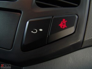 2009款1.5L 手动豪华版 中控区