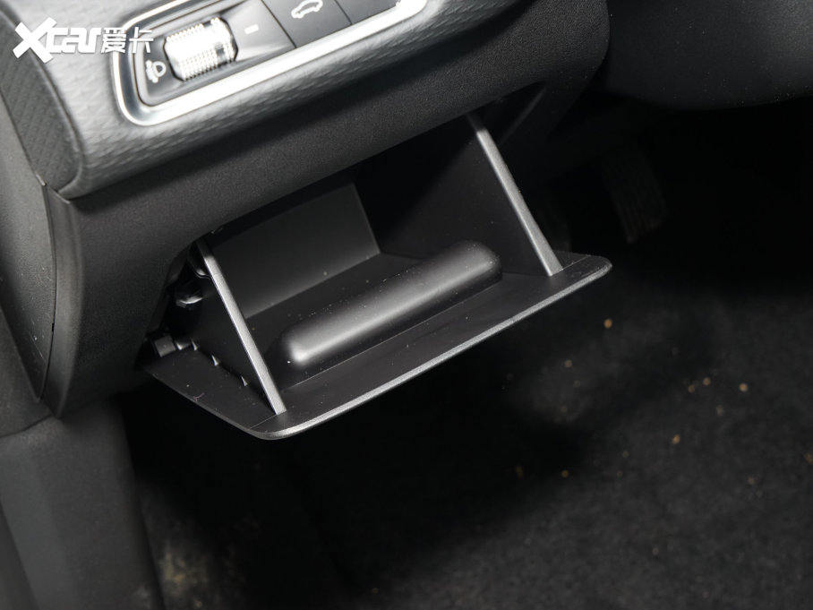 2023ۺ 4܊ 1.5L CVTF