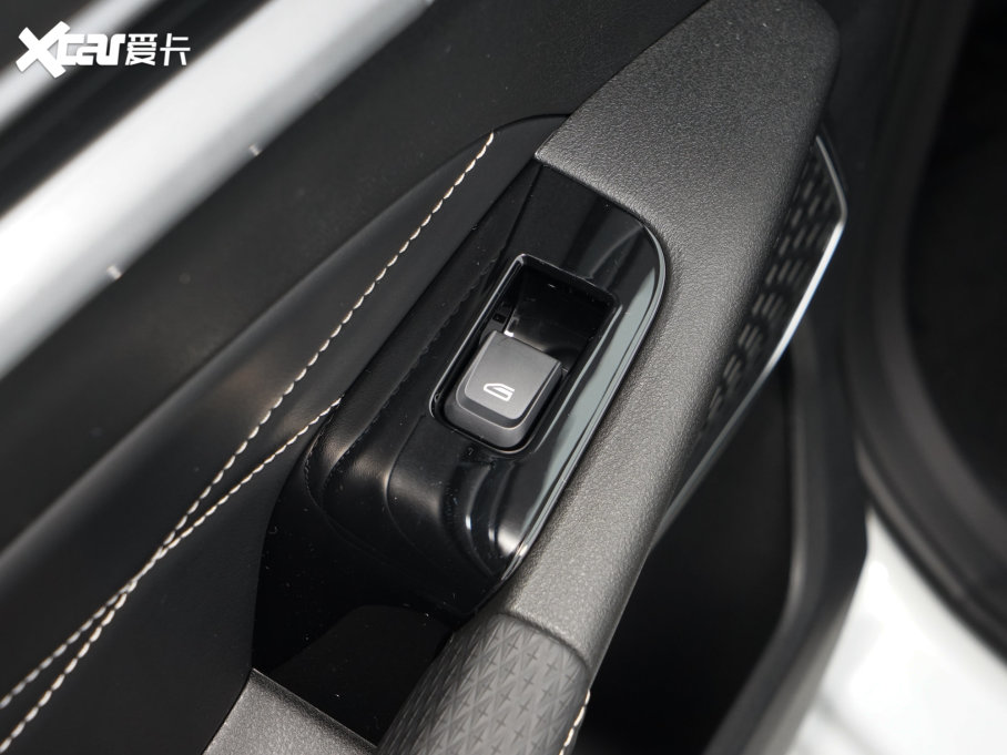 2023��ۺ� ��4����܊�� 1.5L CVT���A��