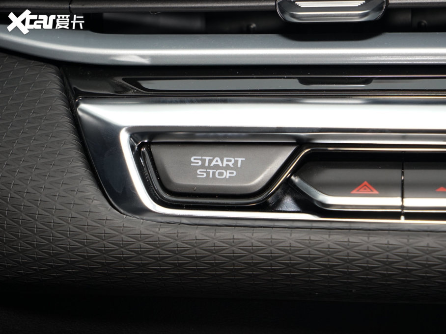 2023��ۺ� ��4����܊�� 1.5L CVT���A��