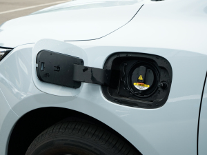 2024܊ 1.5TD-DHT Pro 100KM Խ ^