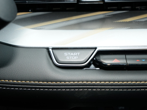 2024܊ 1.5TD-DHT Pro 100KM Խ п؅^(q)