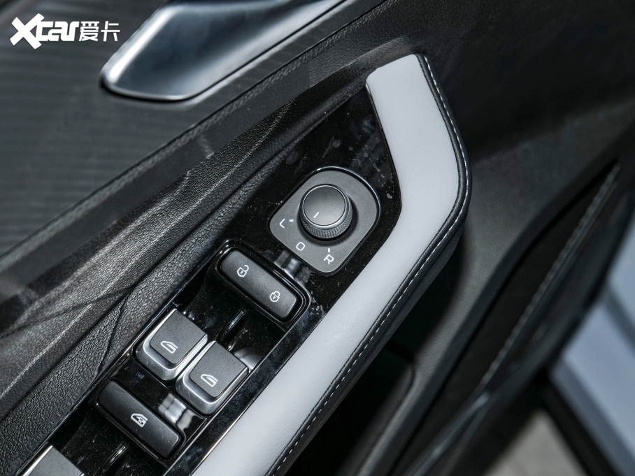 2024_ COOL 1.5T DCT܊ 