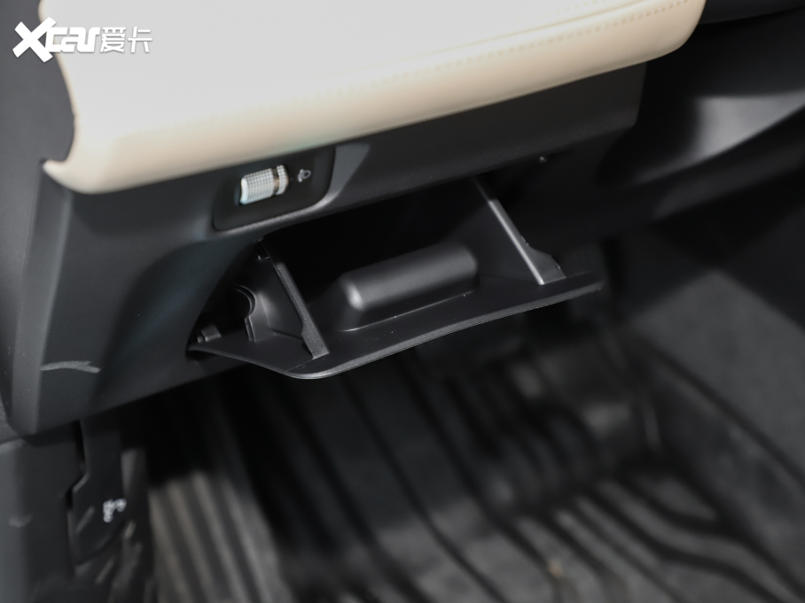 2025ԽL | 2.0TD Ԅ(dng)ǰ