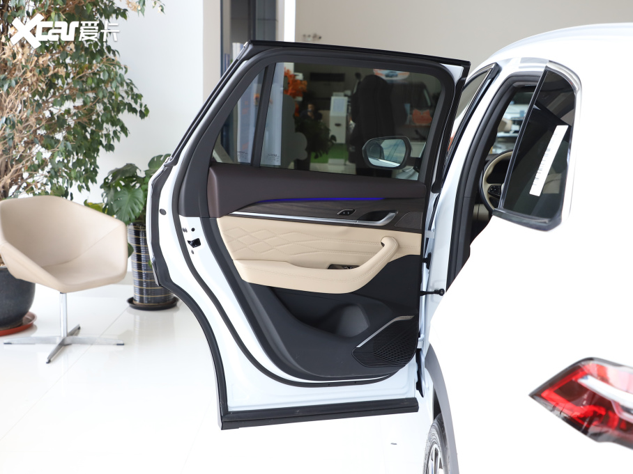 2025ԽL | 2.0TD ԄӔǰ