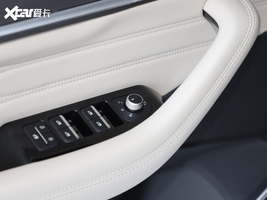 2025ԽL | 2.0TD ԄӔǰ