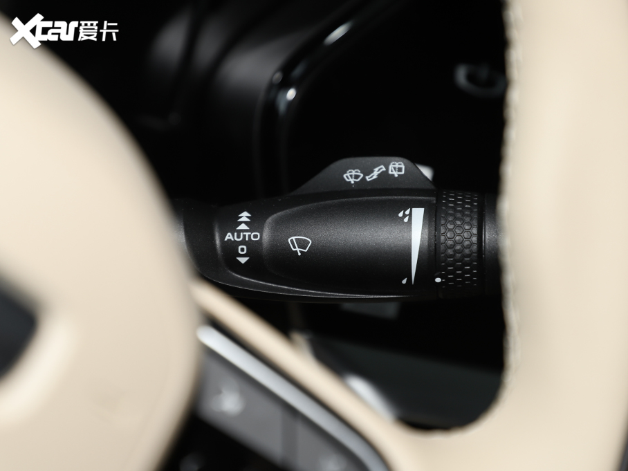 2025ԽL | 2.0TD ԄӔǰ