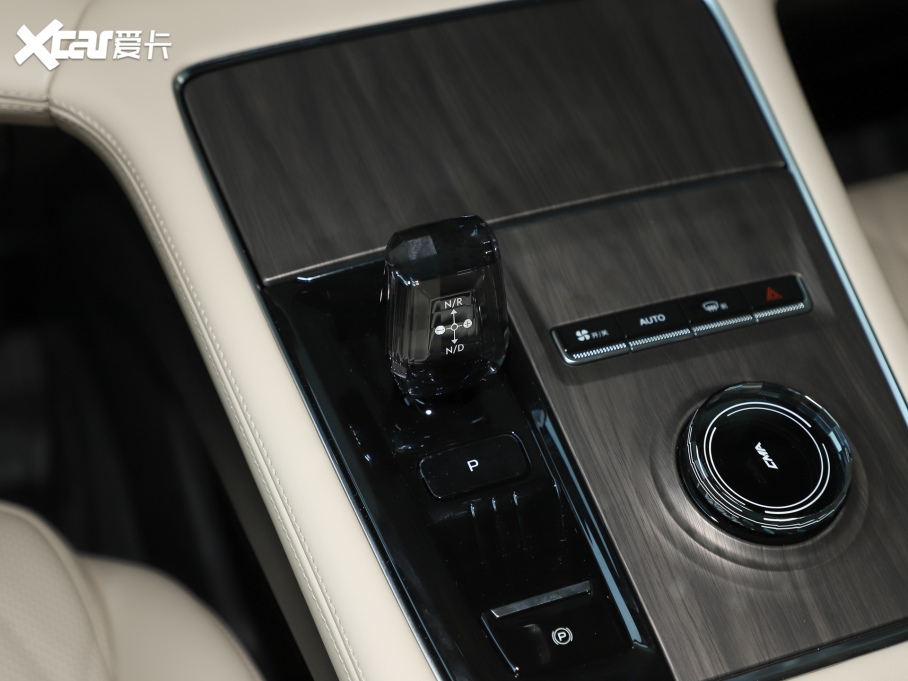 2025ԽL | 2.0TD Ԅ(dng)ǰ