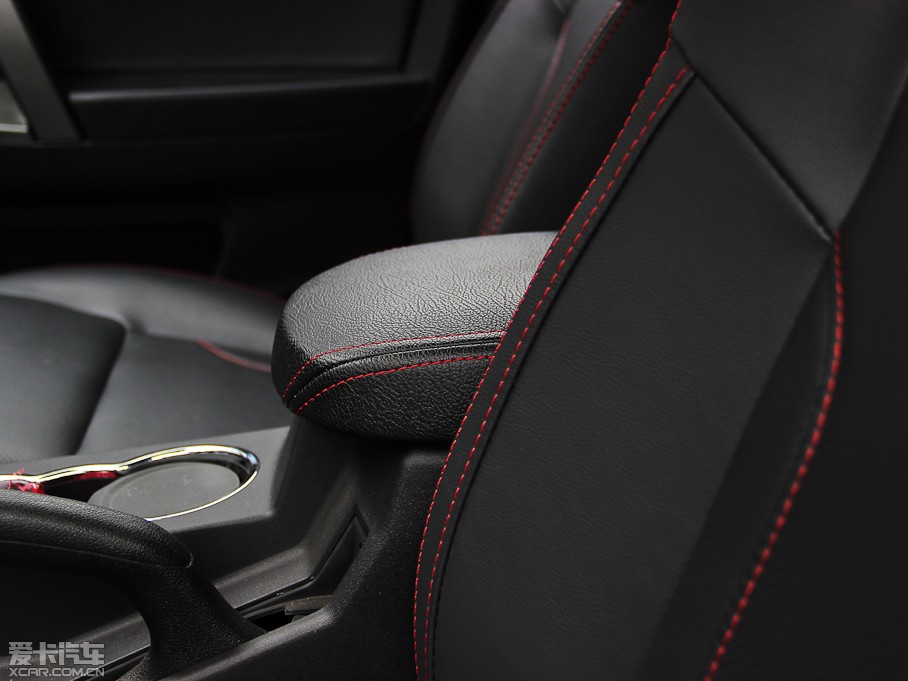 2014���GX7 2.4L �Ԅ����F��