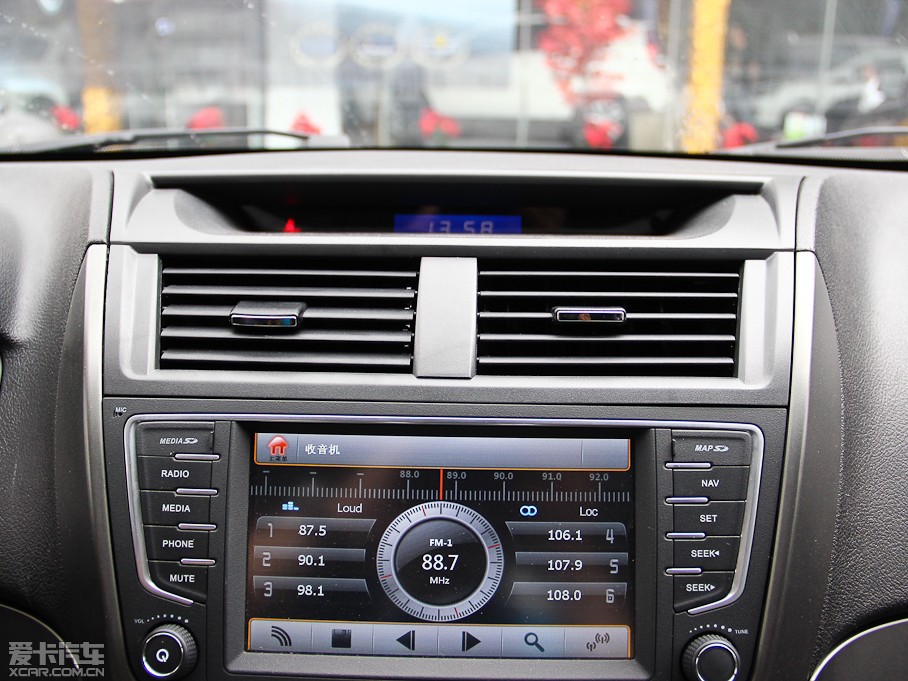 2014���GX7 2.4L �Ԅ����F��