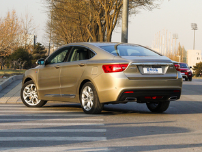 吉利汽車2015款博瑞