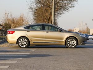 2015款1.8T 自动旗舰型 整体外观