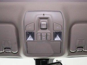2016款1.8T 自动舒适型 空间座椅