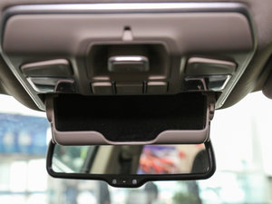 2016款1.8T 自动舒适型 空间座椅