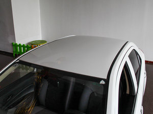 2014款1.5L 手动精英版 车顶