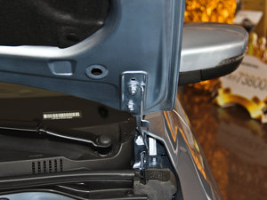 2014款三厢 1.3T CVT尊贵型 其它