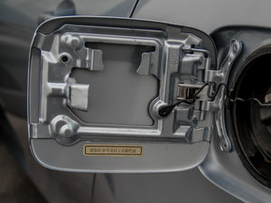 2014款三厢 1.3T 手动精英型 细节外观