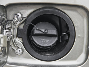 20142.4L ԄӃ(q) (x)(ji)^