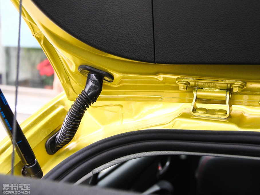 2014���µۺ��Ɏ� 1.3T CVT���F��