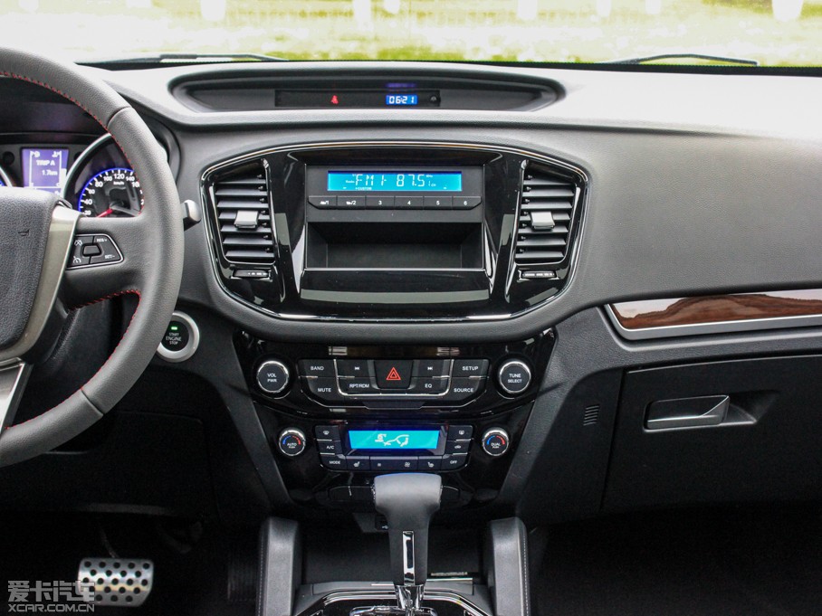 2015���GX7 �\�Ӱ� 2.0L �ԄӺ��A��