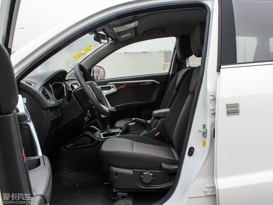 2015���GX7 �\�Ӱ� 2.0L �Ԅ�������