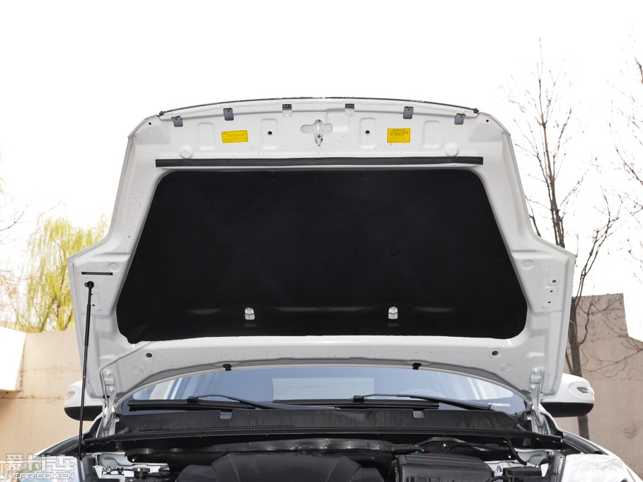 2015���GX7 �\�Ӱ� 2.0L �Ԅ����F��