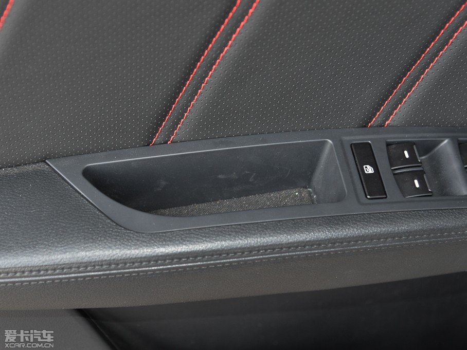 2015GX7 \(yn)(dng) 2.0L Ԅ(dng)F