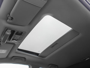 2015\Ӱ 2.0L ԄӺA g