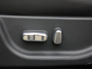 2015\Ӱ 2.0L ԄӺA g