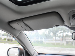 2015\Ӱ 2.0L ԄӺA g