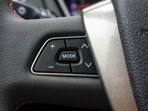 2015\Ӱ 2.0L ԄӺA п؅^