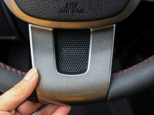 2015\Ӱ 2.0L ԄӺA п؅^