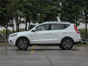 2015款运动版 2.0L 自动尊享型 正侧（左）