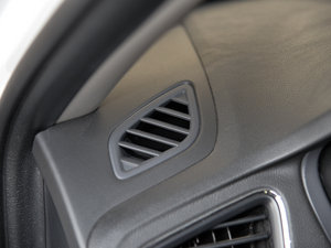 2015\Ӱ 2.0L ԄF п؅^